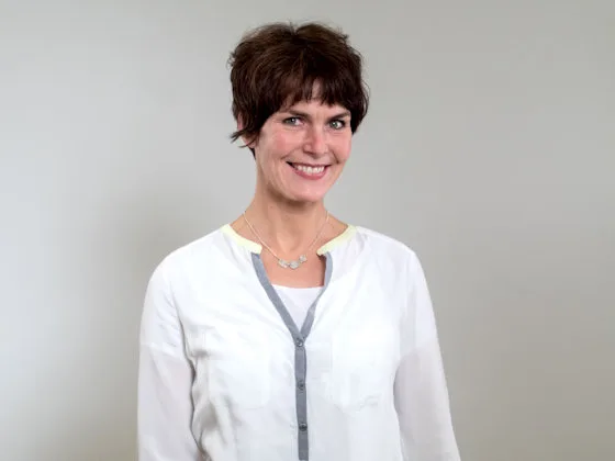 ANNE EDER